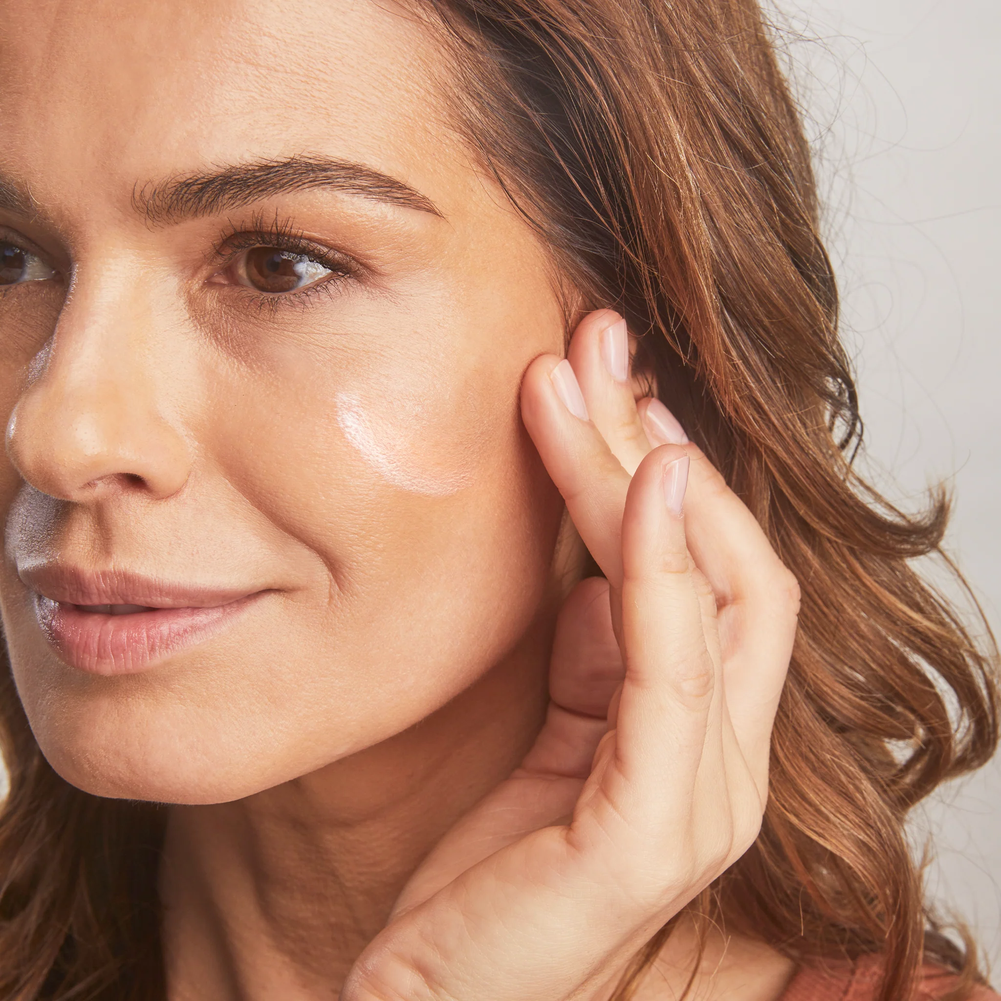 Total Protection® No-Show™ Mineral Sunscreen SPF 50 - Image 7
